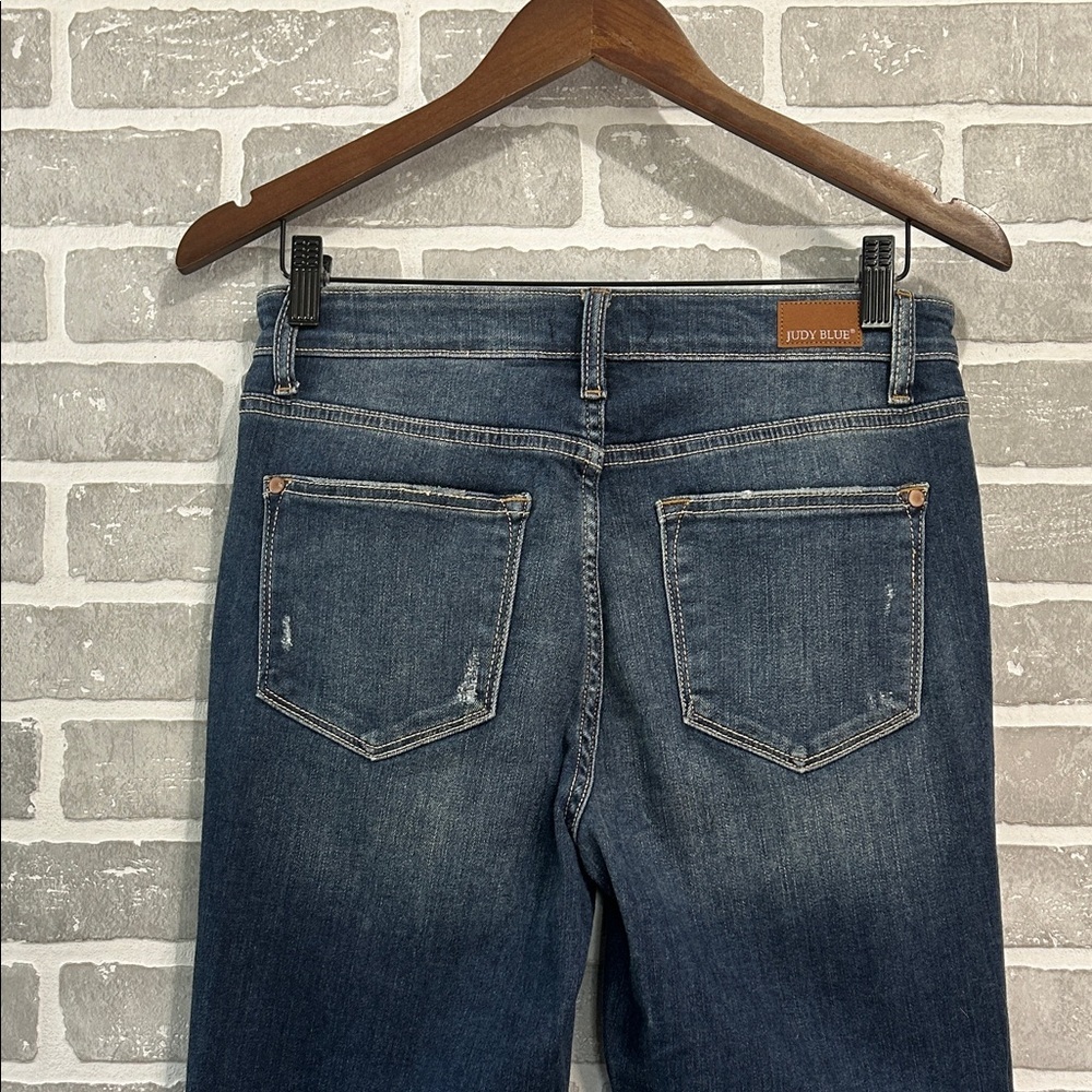 Judy Blue Dark Blue Distressed Straight Leg Jeans Womens Size 7/28 NWOT - Picture 8 of 15